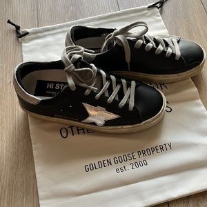 GOLDEN GOOSE SNEAKERS - BLACK WITH SILVER STAR - HIGH STAR - SIZE 5